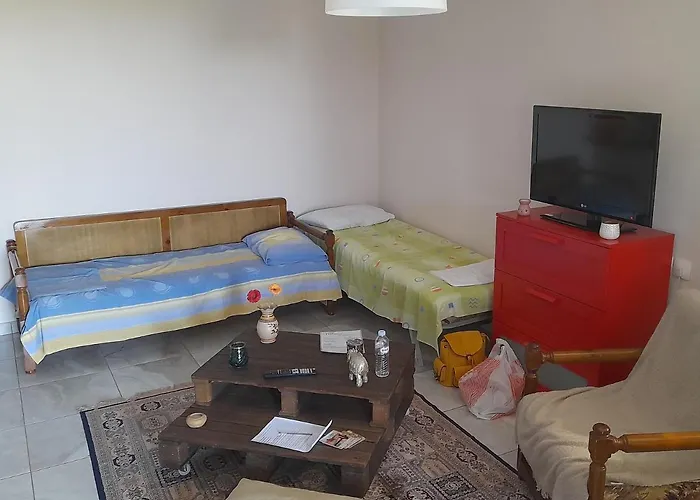Lia\'S Studio
